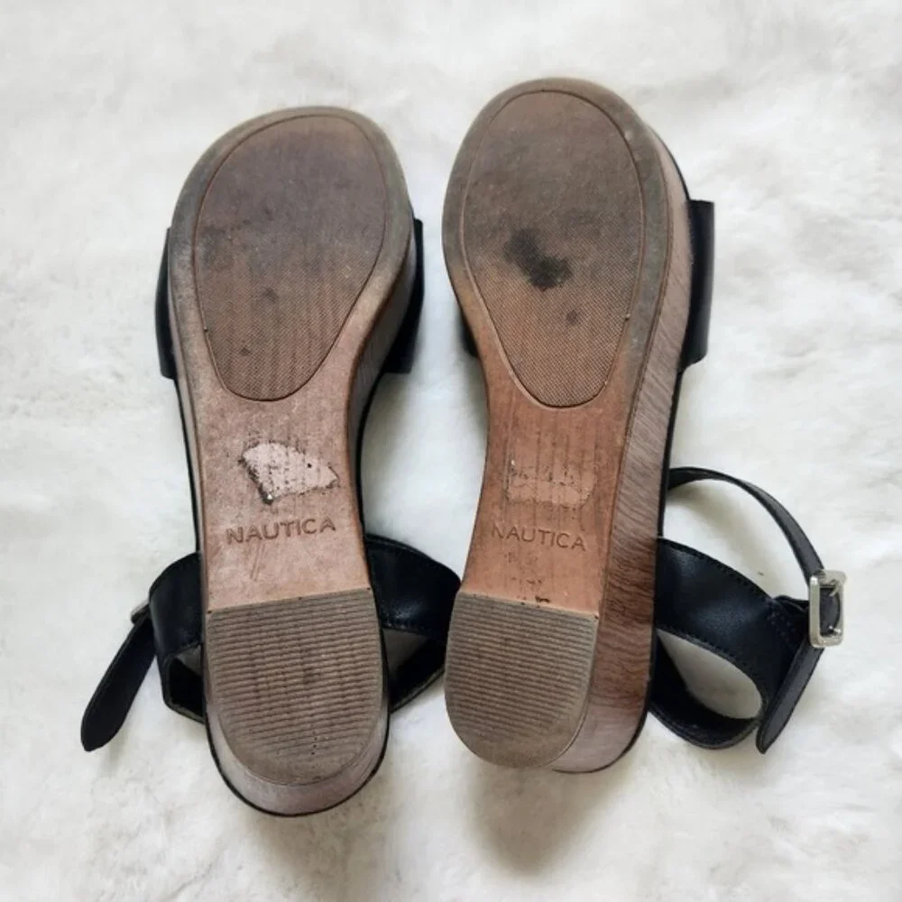 Vintage Nautica Black Leather Sandals with Logo Accent